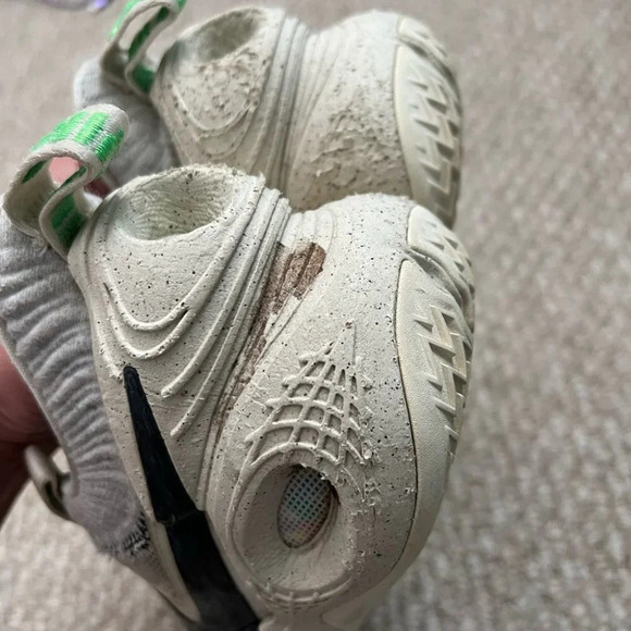 Nike Cosmic Unity DA6725-100 Men's Natural Gray Basketball Sneaker Shoes WH165 - Picture 7 of 14